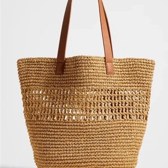 Banana Republic Raffia and Leather Tote - Picture 1 of 13